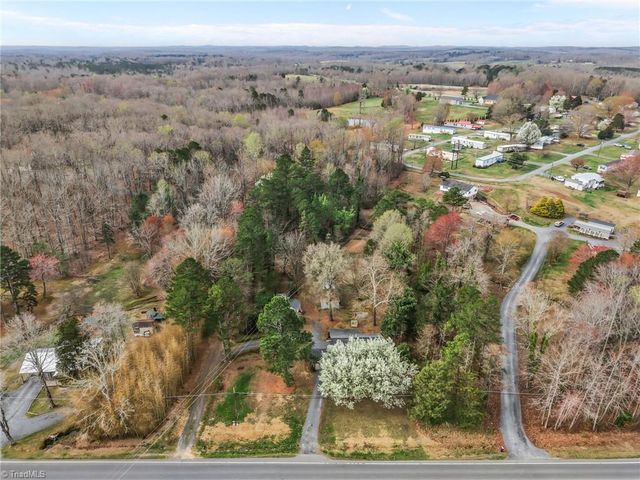 5498 S US Highway 220, Asheboro, NC 27205