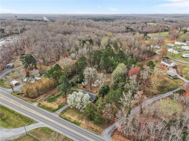 5498 S US Highway 220, Asheboro, NC 27205