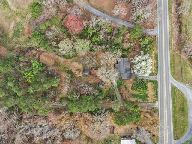 5498 S US Highway 220, Asheboro, NC 27205