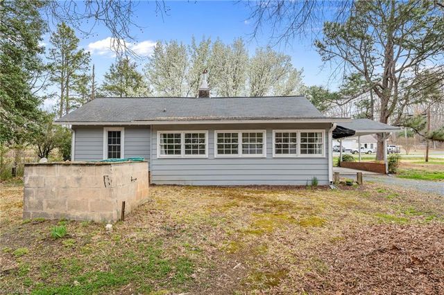 5498 S US Highway 220, Asheboro, NC 27205