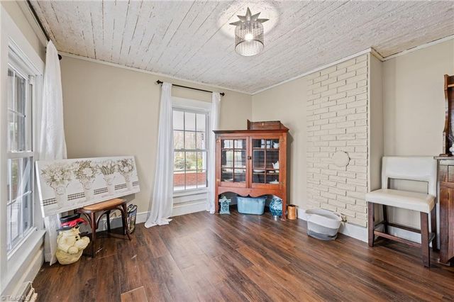 5498 S US Highway 220, Asheboro, NC 27205