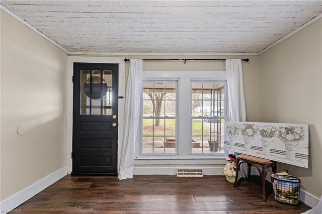 5498 S US Highway 220, Asheboro, NC 27205