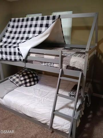 1434 N Arbon Lane, Gatlinburg, TN 37738