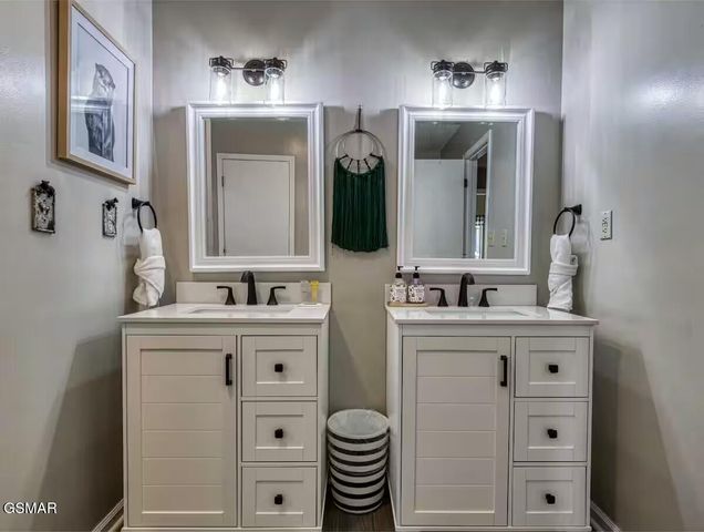 1434 N Arbon Lane, Gatlinburg, TN 37738