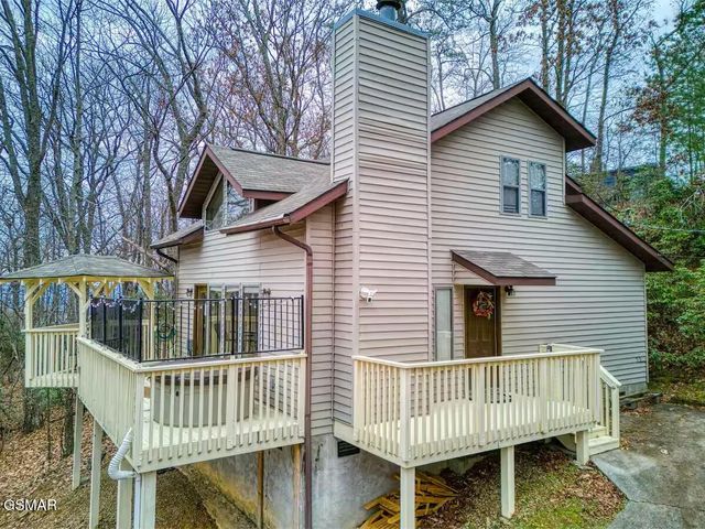 1434 N Arbon Lane, Gatlinburg, TN 37738