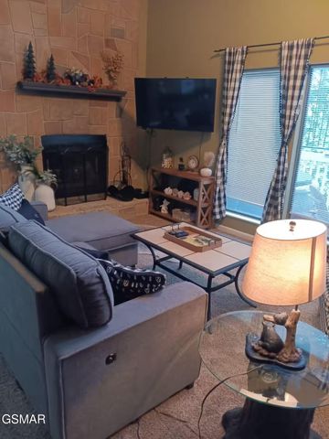 1434 N Arbon Lane, Gatlinburg, TN 37738