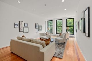 160 Commonwealth Avenue 218, Boston, MA 02116