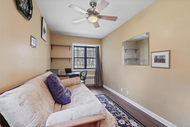 1209 California Road 2R, Eastchester, NY 10709