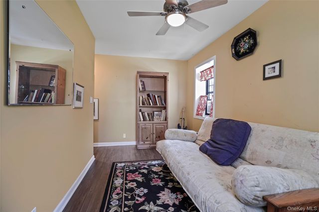 1209 California Road 2R, Eastchester, NY 10709