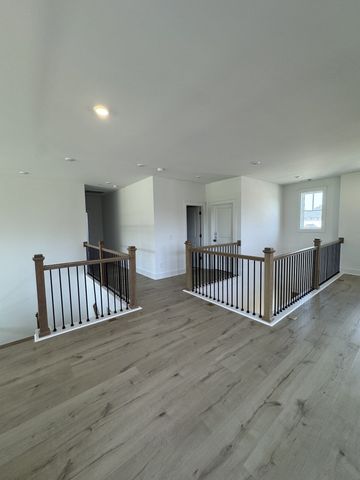 5060 Fairhaven Cir, N, Thompsons Station, TN 37179