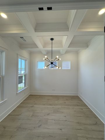 5060 Fairhaven Cir, N, Thompsons Station, TN 37179