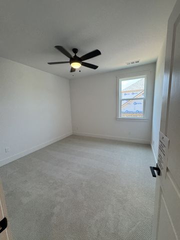 5060 Fairhaven Cir, N, Thompsons Station, TN 37179