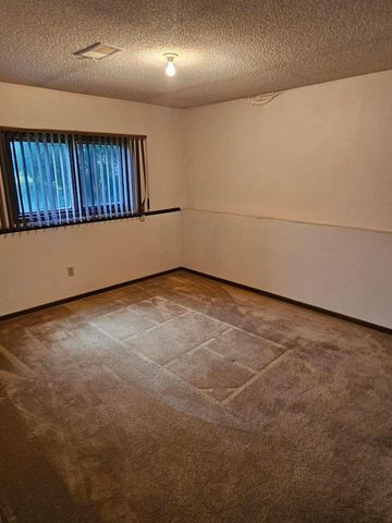 7408 W 100th Street, Bloomington, MN 55438