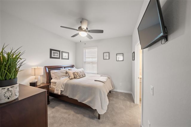 305 Royal Lily Trail, Montgomery, TX 77316