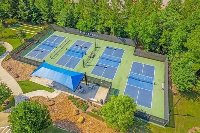 305 Royal Lily Trail, Montgomery, TX 77316