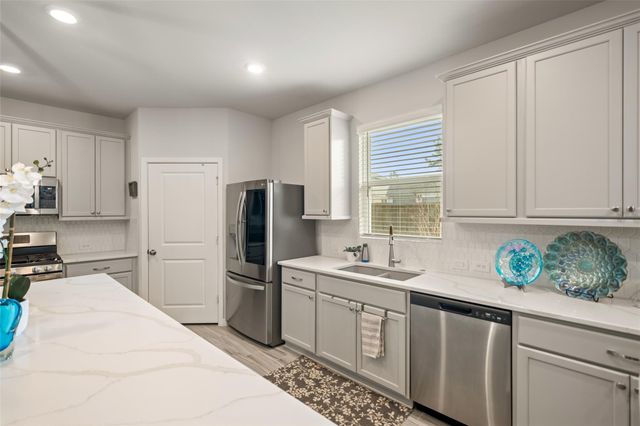 305 Royal Lily Trail, Montgomery, TX 77316