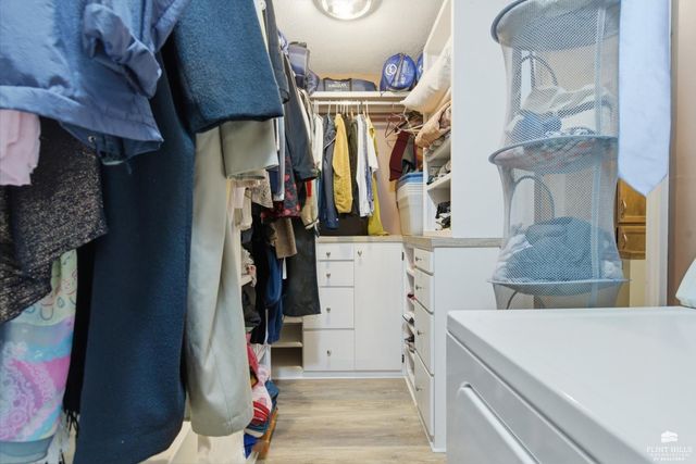 517 Wickham, Manhattan, KS 66502