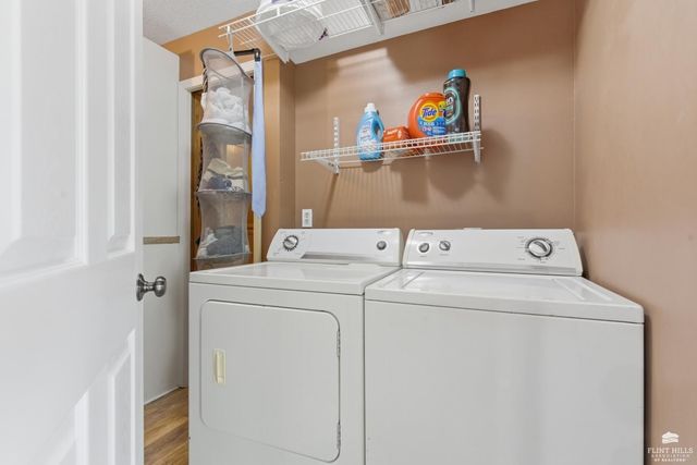 517 Wickham, Manhattan, KS 66502