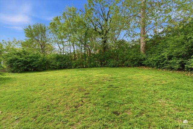 517 Wickham, Manhattan, KS 66502