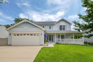959 Hill Crest Drive, Carol Stream, IL 60188