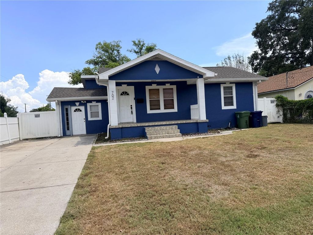 702 W PENINSULAR STREET, Tampa, FL 33603
