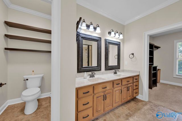 135 County Road 1335, Vinemont, AL 35179