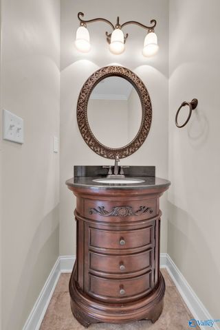 135 County Road 1335, Vinemont, AL 35179