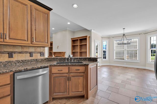 135 County Road 1335, Vinemont, AL 35179