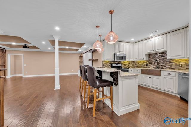 135 County Road 1335, Vinemont, AL 35179