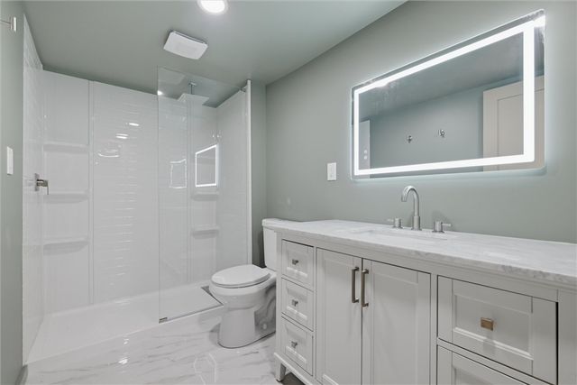 800 3rd Avenue, Hyde Park, PA 15641