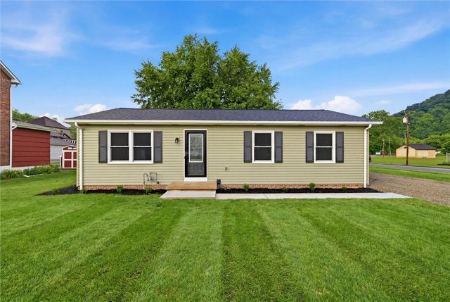 800 3rd Avenue, Hyde Park, PA 15641