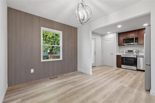 800 3rd Avenue, Hyde Park, PA 15641