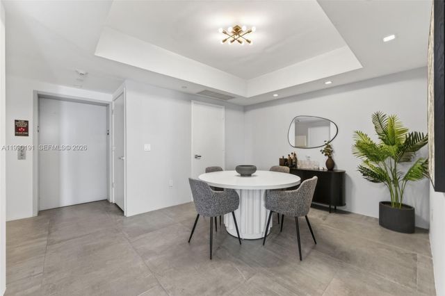 1010 Brickell Av 4203, Miami, FL 33131