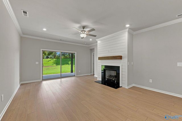 7211 Holly Creek Drive, Owens Cross Roads, AL 35763