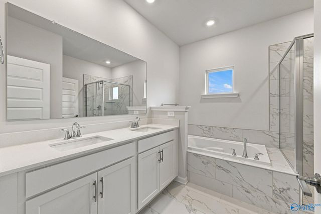 7211 Holly Creek Drive, Owens Cross Roads, AL 35763