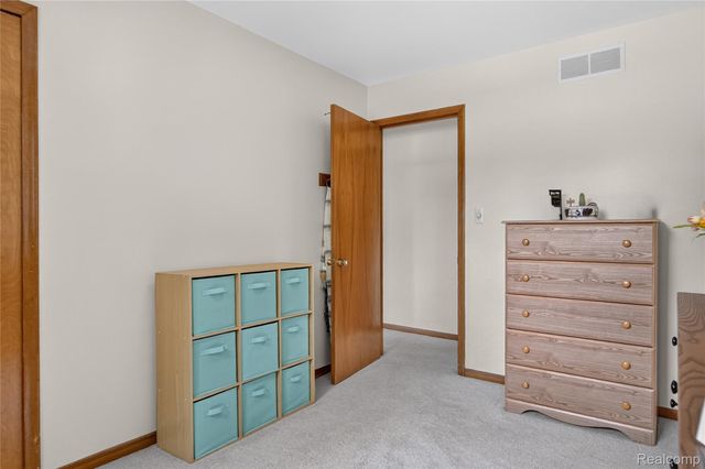 1792 Capitol Avenue, Lincoln Park, MI 48146