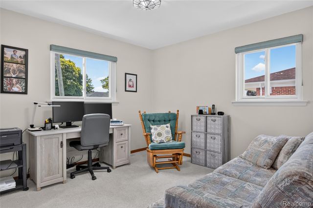 1792 Capitol Avenue, Lincoln Park, MI 48146