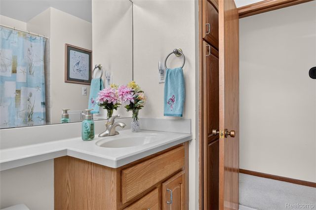 1792 Capitol Avenue, Lincoln Park, MI 48146