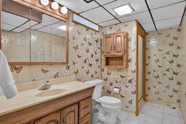 1792 Capitol Avenue, Lincoln Park, MI 48146