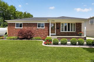 1792 Capitol Avenue, Lincoln Park, MI 48146