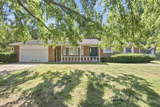 1436 St Joseph Circle, Saint Joseph, MI 49085