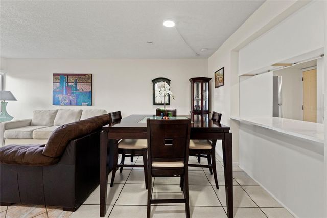 7902 CITRUS DRIVE 254, Temple Terrace, FL 33637