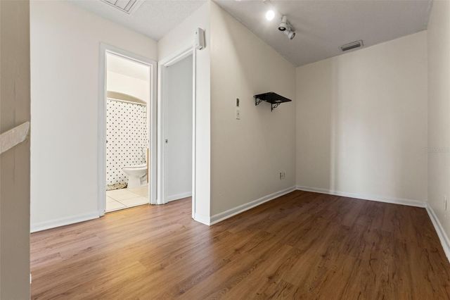 7902 CITRUS DRIVE 254, Temple Terrace, FL 33637