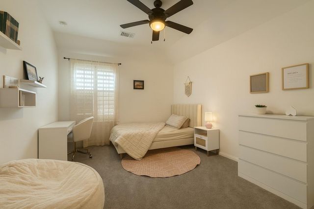 9702 Caldwell Way, Missouri City, TX 77459
