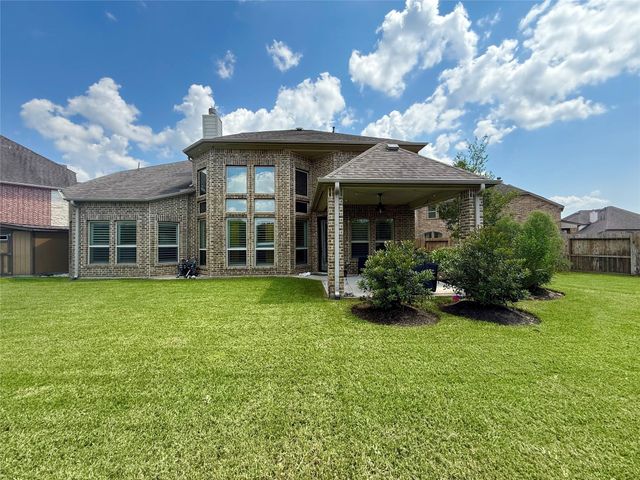 9702 Caldwell Way, Missouri City, TX 77459