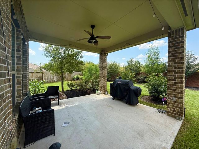 9702 Caldwell Way, Missouri City, TX 77459