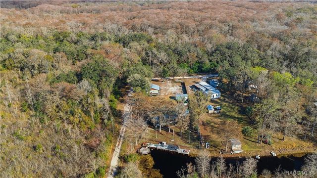 12865 E Big Buck Trail, Floral City, FL 34436