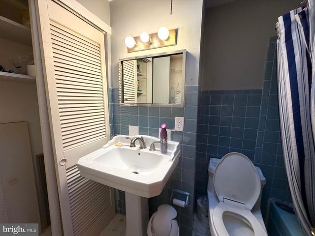 708 SELMER RD, Philadelphia, PA 19116