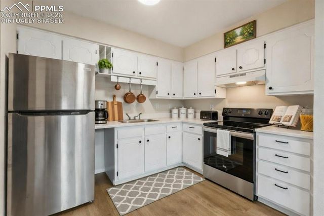 414 Laurel Street, Colorado Springs, CO 80904