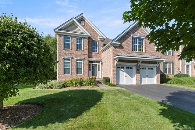 421 Vassar Place, Fishkill, NY 12524